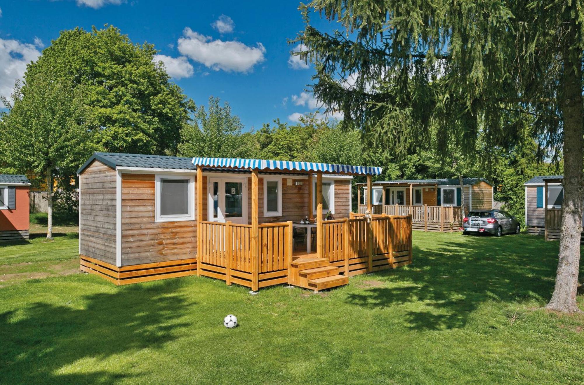 Knaus Campingpark Frickenhausen ฟริกเกนเฮาเซ่น อัม ไมน์ ภายนอก รูปภาพ