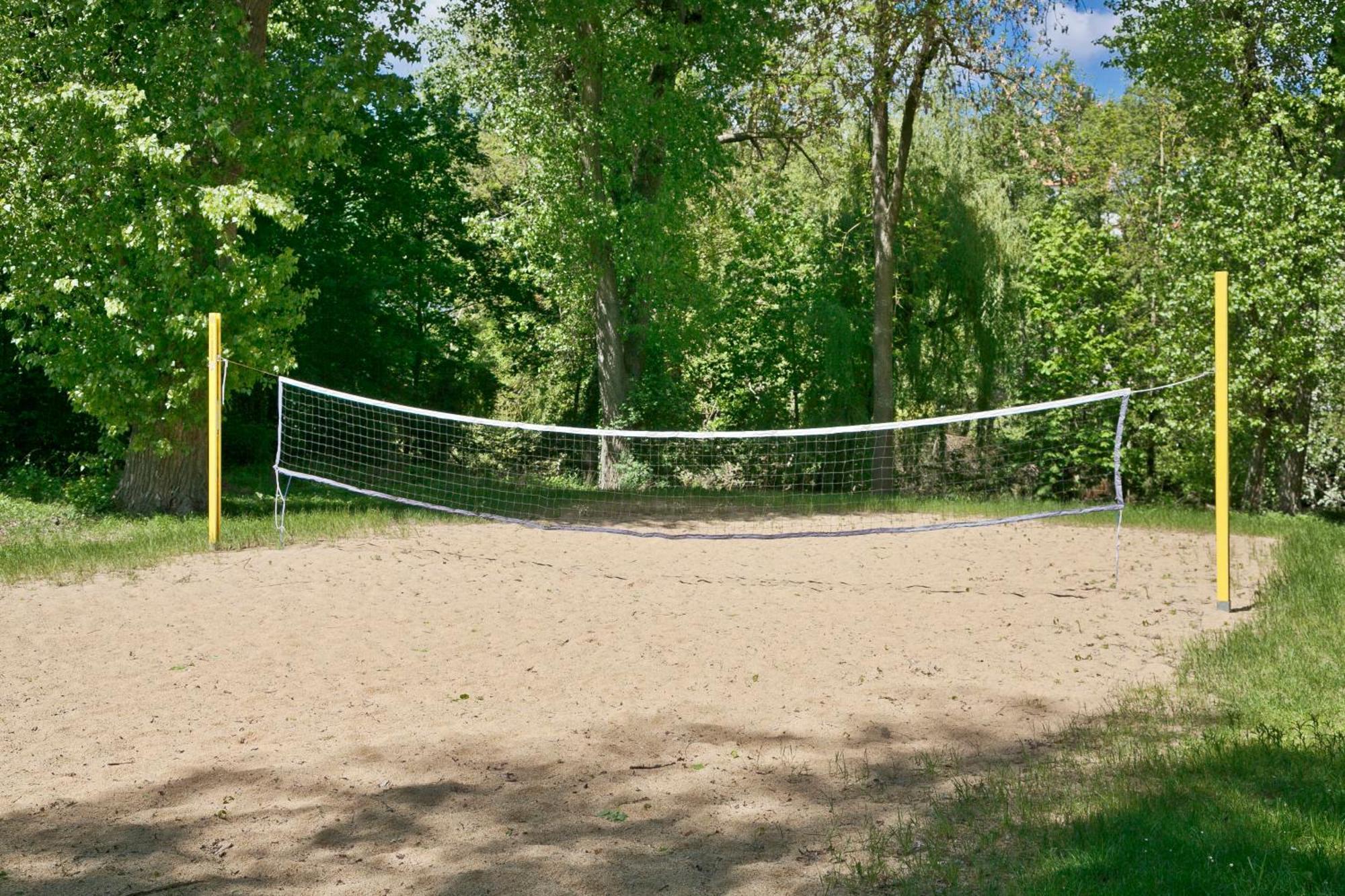 Knaus Campingpark Frickenhausen ฟริกเกนเฮาเซ่น อัม ไมน์ ภายนอก รูปภาพ